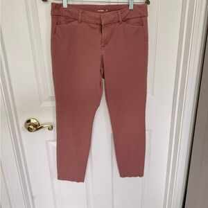 Old Navy Mauve Pixie Ankle Pants